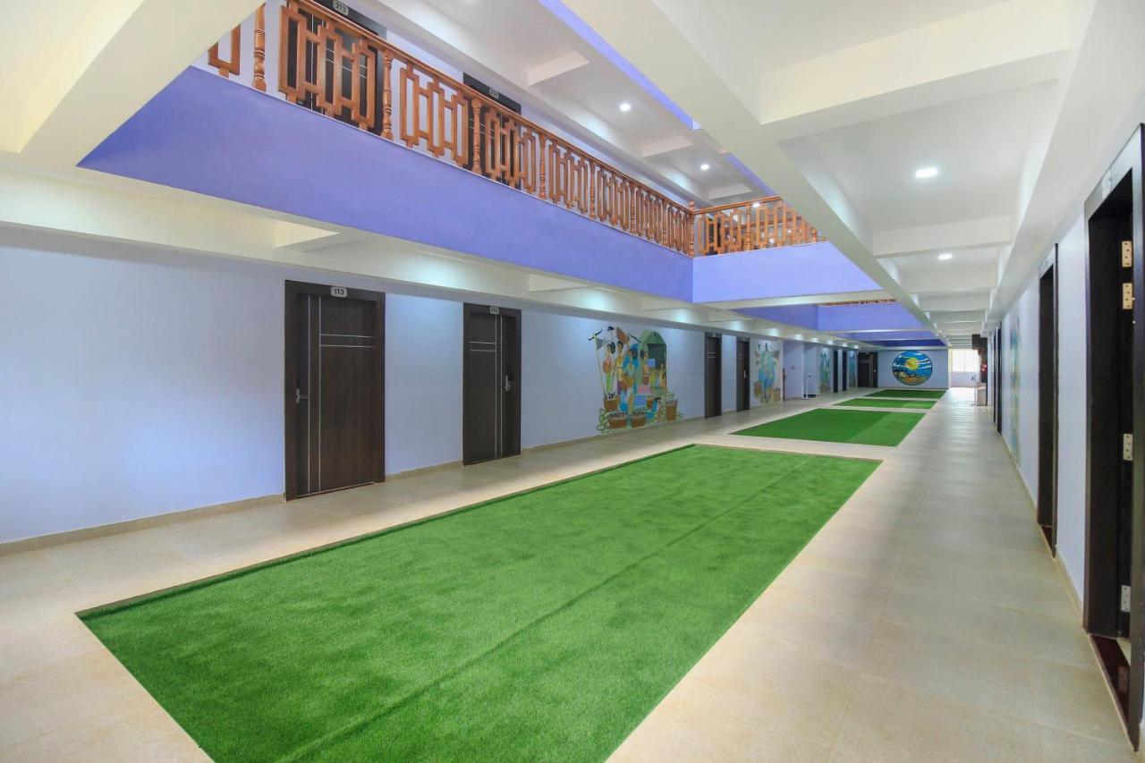 Sairaj Beach Resort - Calangute Goa Exterior photo