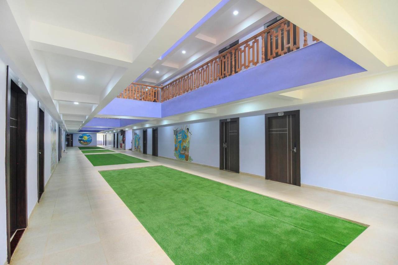 Sairaj Beach Resort - Calangute Goa Exterior photo