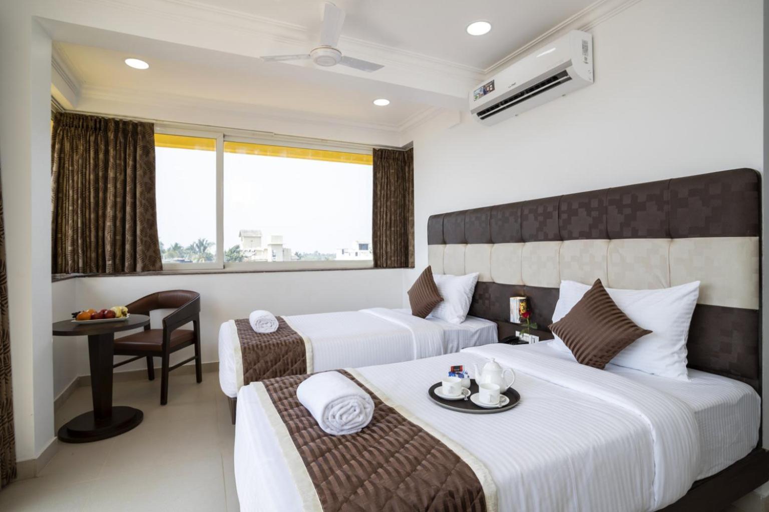 Sairaj Beach Resort - Calangute Goa Exterior photo