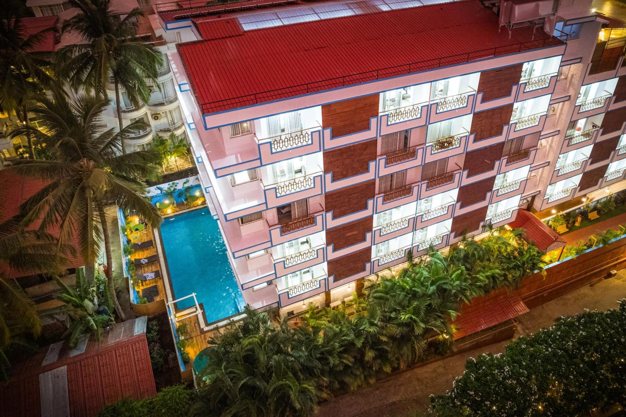 Sairaj Beach Resort - Calangute Goa Exterior photo